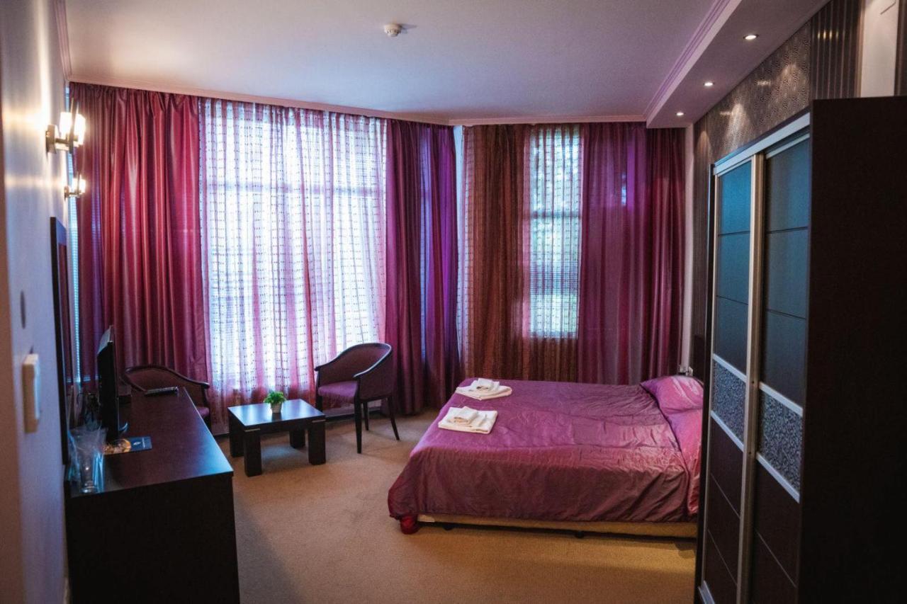 Hotel Ezeroto ستارا زاغورا المظهر الخارجي الصورة