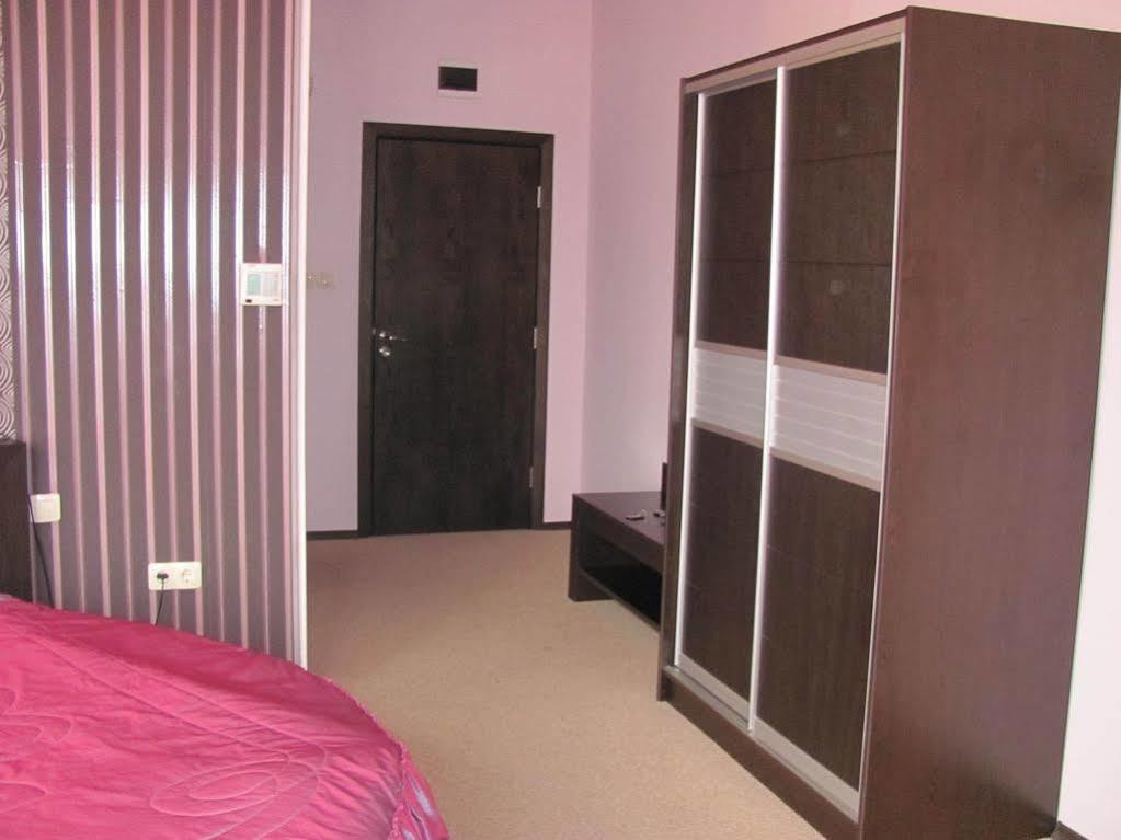 Hotel Ezeroto ستارا زاغورا المظهر الخارجي الصورة
