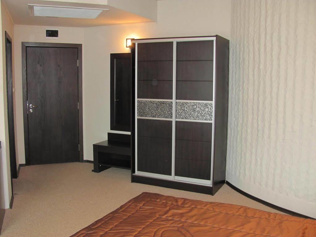 Hotel Ezeroto ستارا زاغورا المظهر الخارجي الصورة